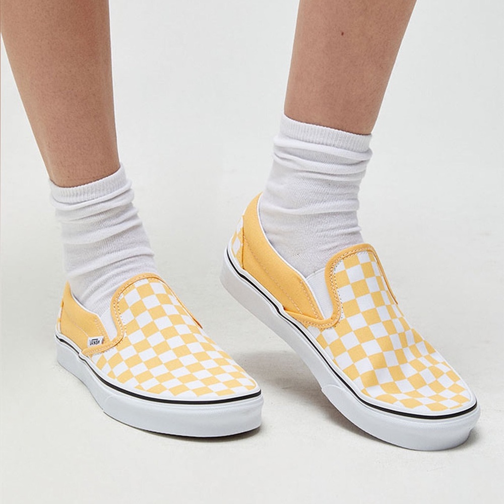 Vans Women's Yellow Checkered Classic Slip-On Sneakers - Size 7.5 / Men’s 6